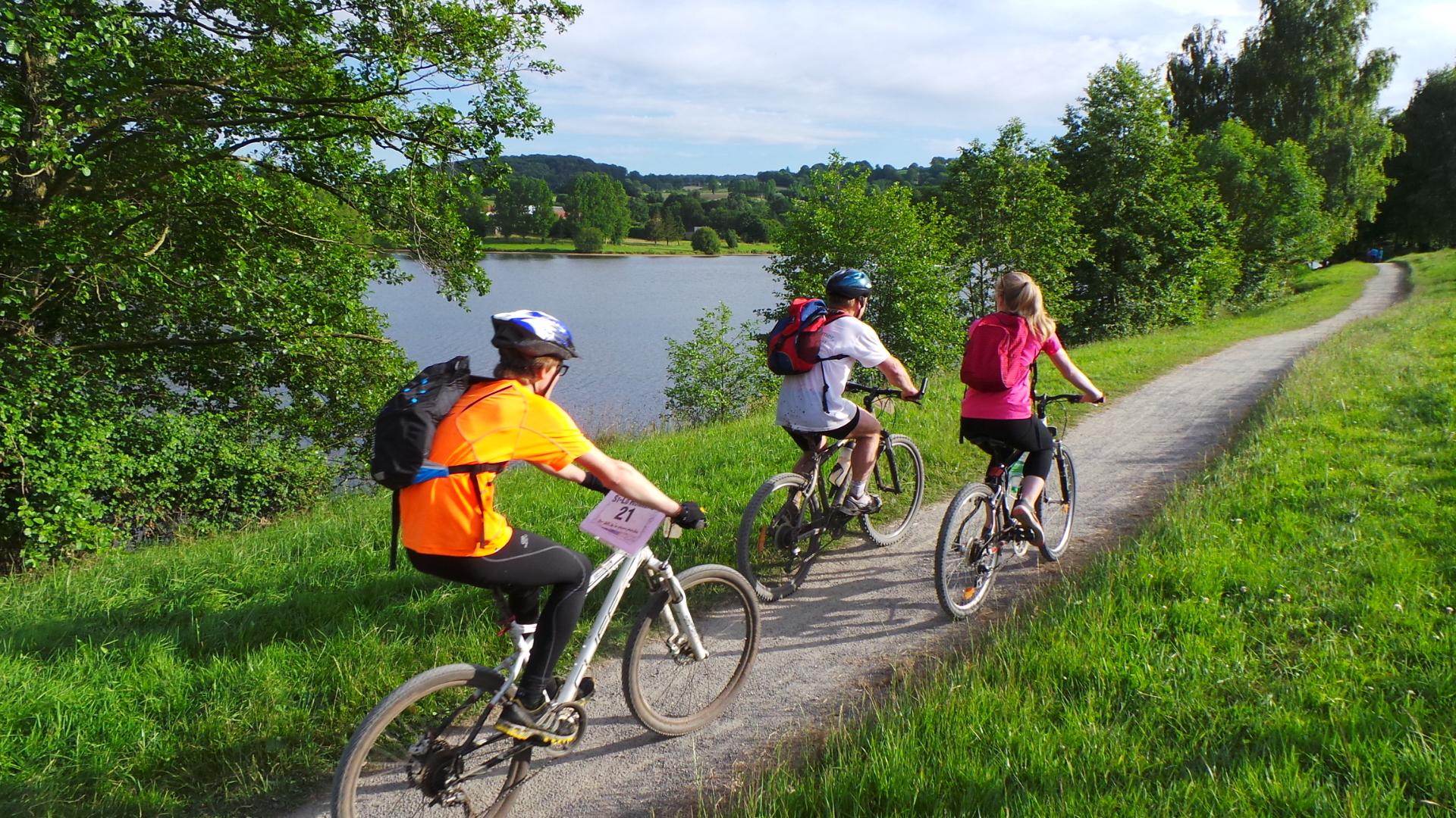 Photo sports nature credit office de tourisme pays de vire